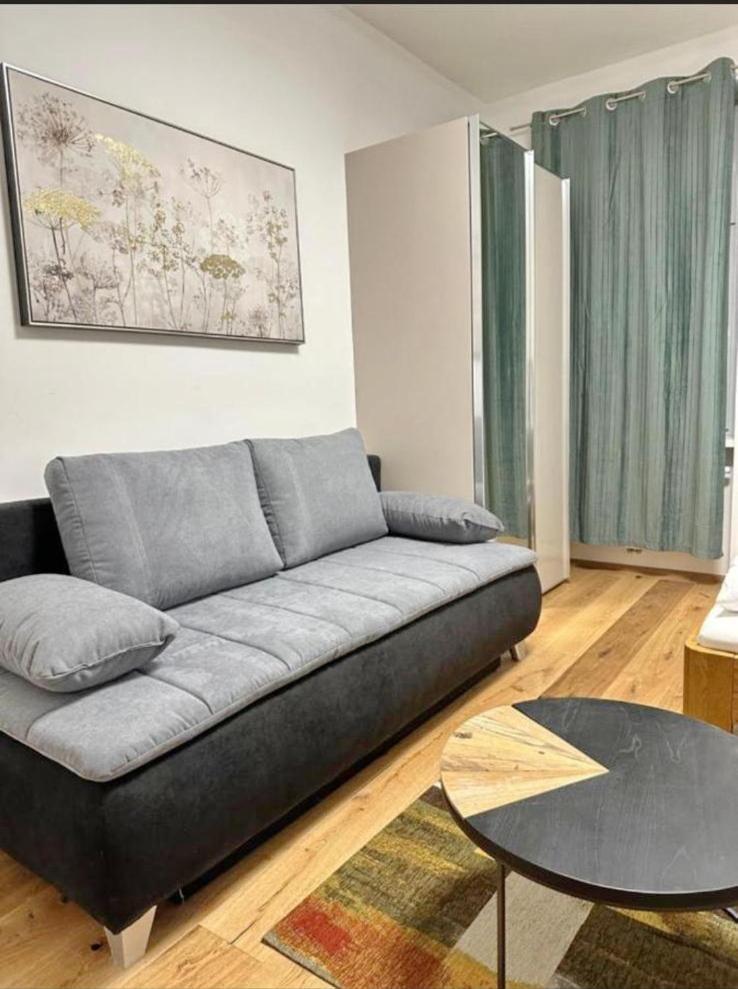 Cozy Studio In Ottakiring Area Wina Bagian luar foto